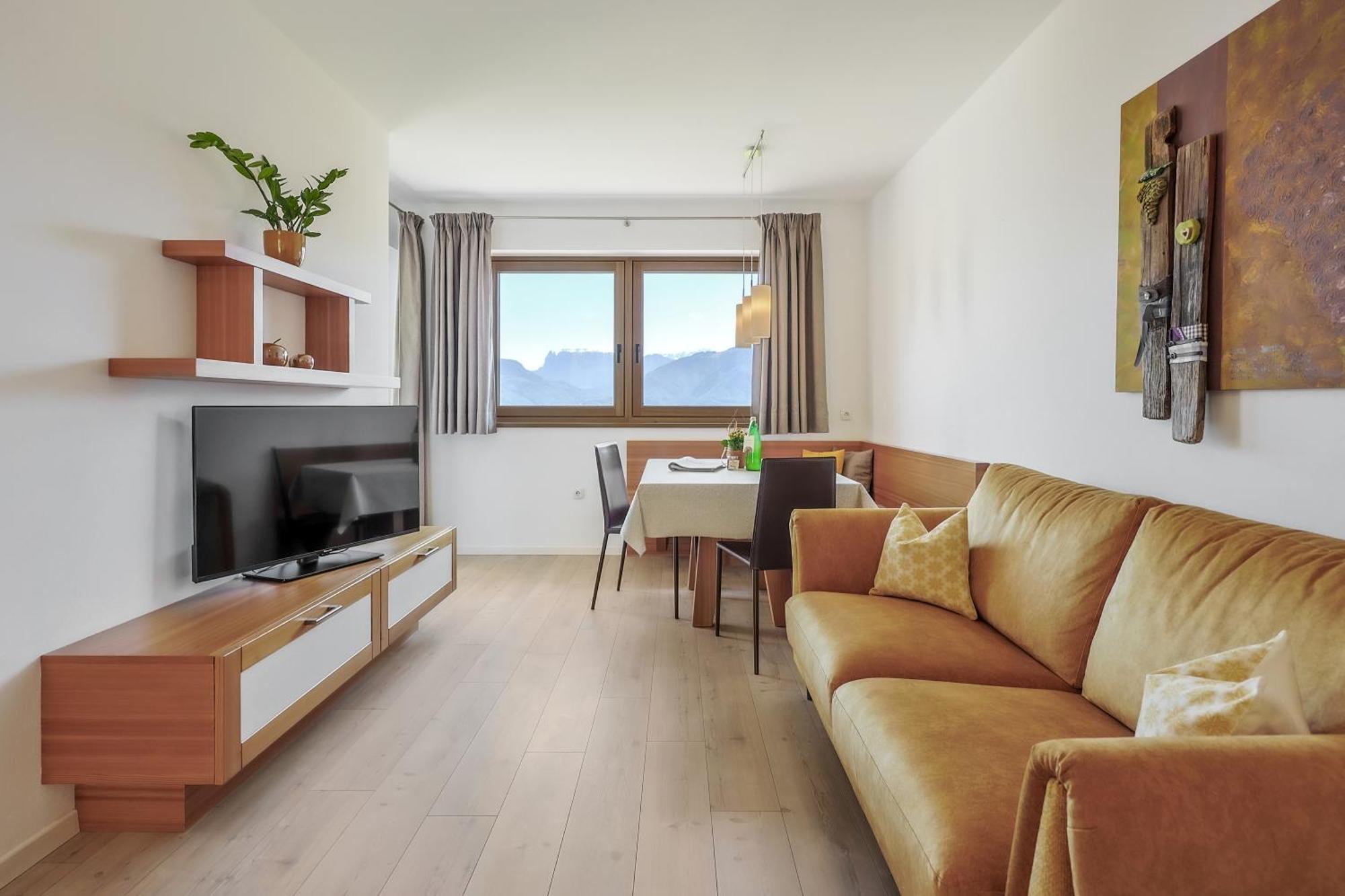 Egarter Apartment อัปเปียโน ซุลลา สตราดา เดล วีโน ภายนอก รูปภาพ